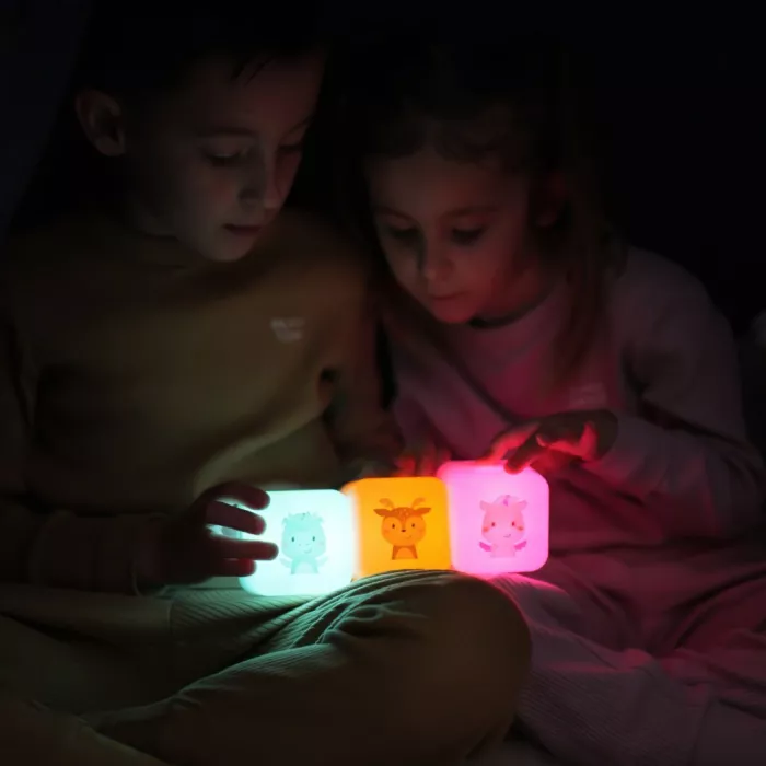 Lampa de veghe portabila Cube B - Lily the Unicorn - Cloud b