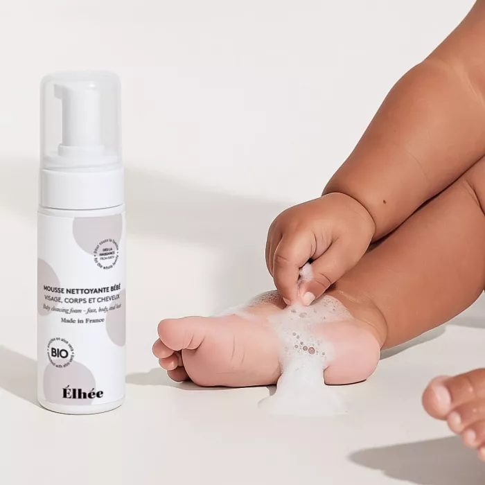Spuma de curatare 3 in 1 - BEBELUSI si GRAVIDE - 150 ml - Elhée