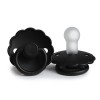 Set 2 suzete cu tetina rotunda din silicon - Daisy Jet Black / Daisy Honey Gold - FRIGG Set 2 suzete cu tetina rotunda din silicon - Daisy Jet Black / Daisy Honey Gold - FRIGG