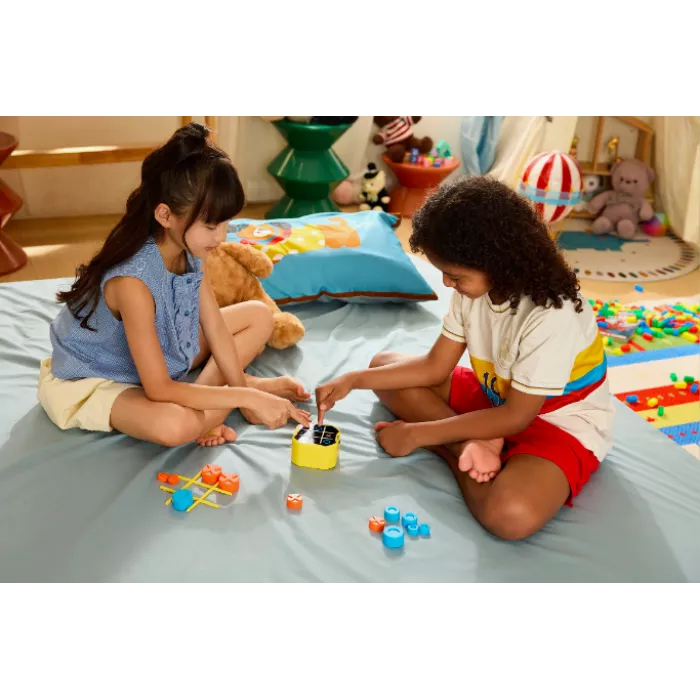 Joc electronic - X si 0 - Infinite Tic Tac Toe Bolt - Roz - GiiKER