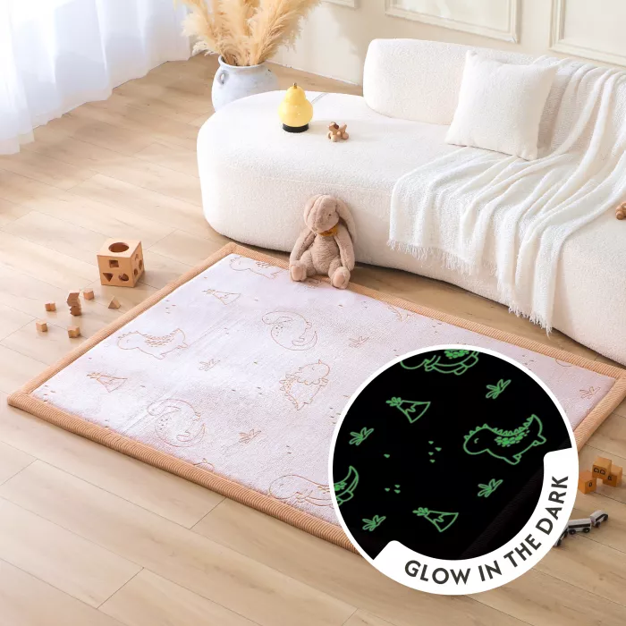 Saltea de joaca coral velvet cu spuma memorie Glow in the Dark - 120 x 170 cm – Dinozauri - Hakuna Matte