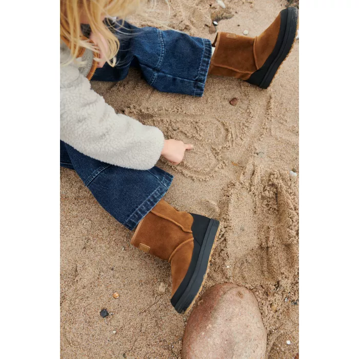 Cizme de piele intoarsa cu captuseala de lana - Mattie - Black /Pecan - Liewood