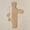 Salopeta captusita cu gluga din material teddy - Baby Bunny Sand - Little Dutch Salopeta captusita cu gluga din material teddy - Baby Bunny Sand - Little Dutch
