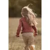Puloverul Tricotat cu Guler – Confort și Delicatețe din Bumbac Organic