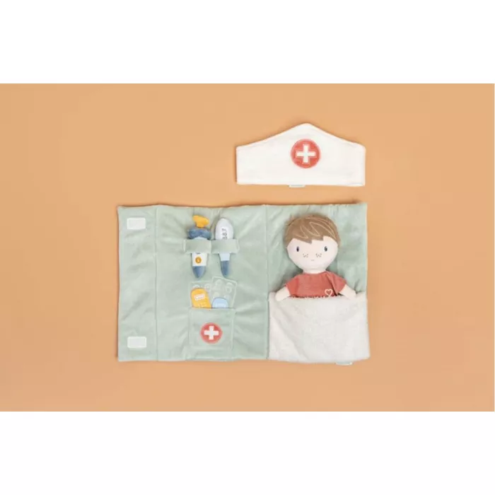 Set de joaca cu papusa Jim si accesorii pentru doctor - Little Dutch