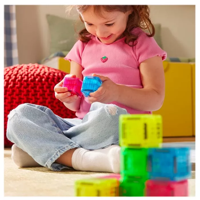 Setul MAGNA-TILES microMAGS Cubes – Construiește mai Sus, mai Stabil, mai Creativ