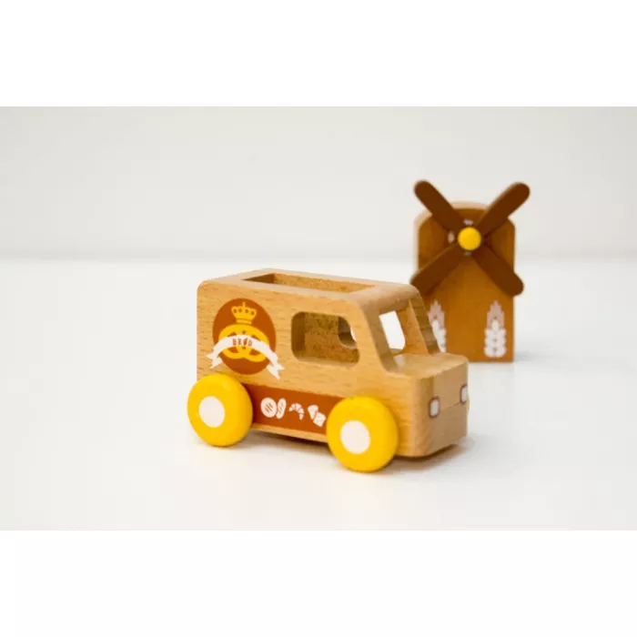 Set din lemn cu masinuta de paine - Moover Toys