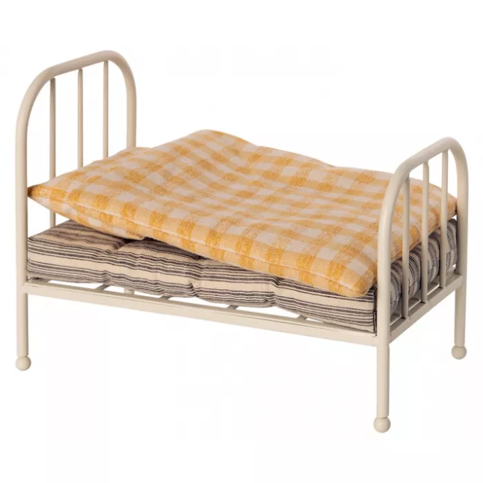 Accesorii pentru casuta de papusi - Pat metalic vintage  Teddy Jr - Maileg