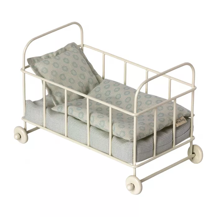 Accesorii pentru casuta de papusi - Patut metalic alb - albastru - Maileg