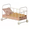 Accesorii pentru casuta de papusi - Patut metalic cu roti - Rose - Maileg
