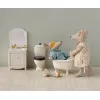 Accesorii pentru casuta de papusi - Chiuveta cu oglinda pentru baie - Off White - Maileg