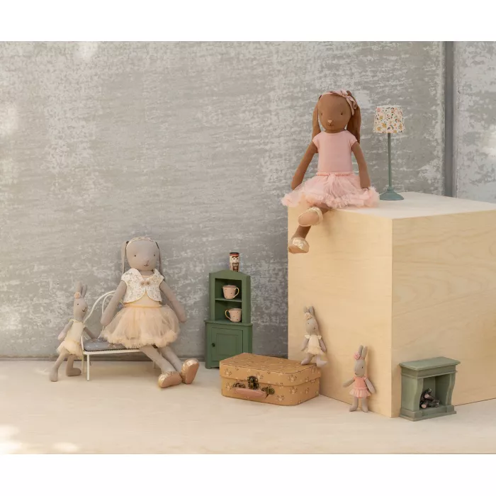Jucarie textila - Bunny SIZE 3 - Chocolate Brown - Ballet suit and skirt cream - Maileg