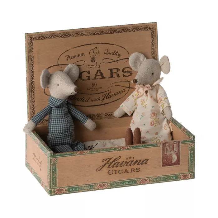 Jucarie textila - GRANDMA AND GRANDPA MICE IN CIGARBOX - Maileg
