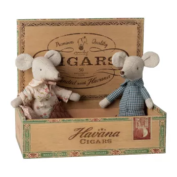 Jucarie textila - GRANDMA AND GRANDPA MICE IN CIGARBOX - Maileg