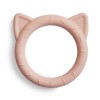 Jucarie de dentitie din silicon - Pisica - Blush - Mushie Jucarie de dentitie din silicon - Pisica - Blush - Mushie