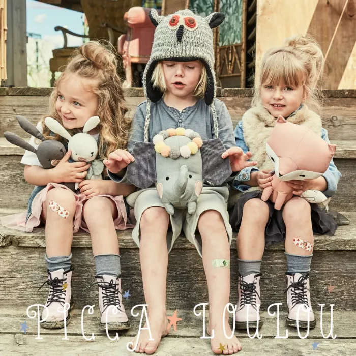 Jucarie textila in cutie cadou - Elefant cu coronita din pompoane - PICCA LOULOU Jucarie textila in cutie cadou - Elefant cu coronita din pompoane - PICCA LOULOU