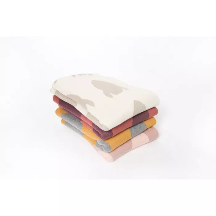 Patura tricotata din bumbac organic in cutie cadou - Ocru - Pellianni