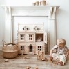 Casuta de papusi din lemn cu design victorian - Plan Toys Casuta de papusi din lemn cu design victorian - Plan Toys