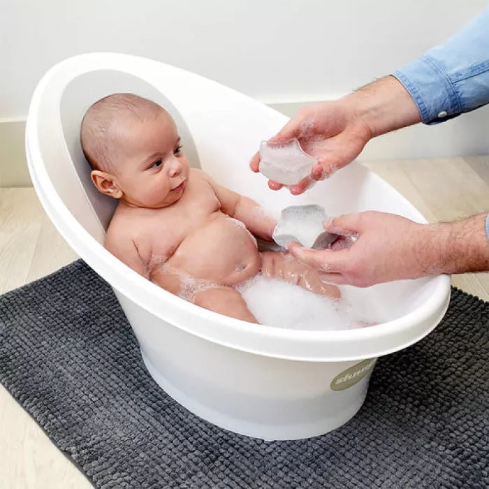 Jucarie de baie steluta cu lumina pentru bebelusi - Shnuggle