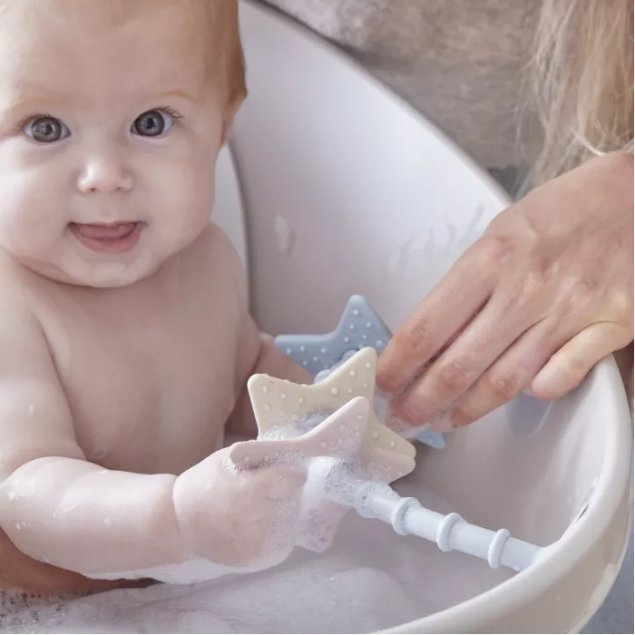 Jucarii senzoriala cu ventuze - Stick ‘n’ Play - Star - Shnuggle